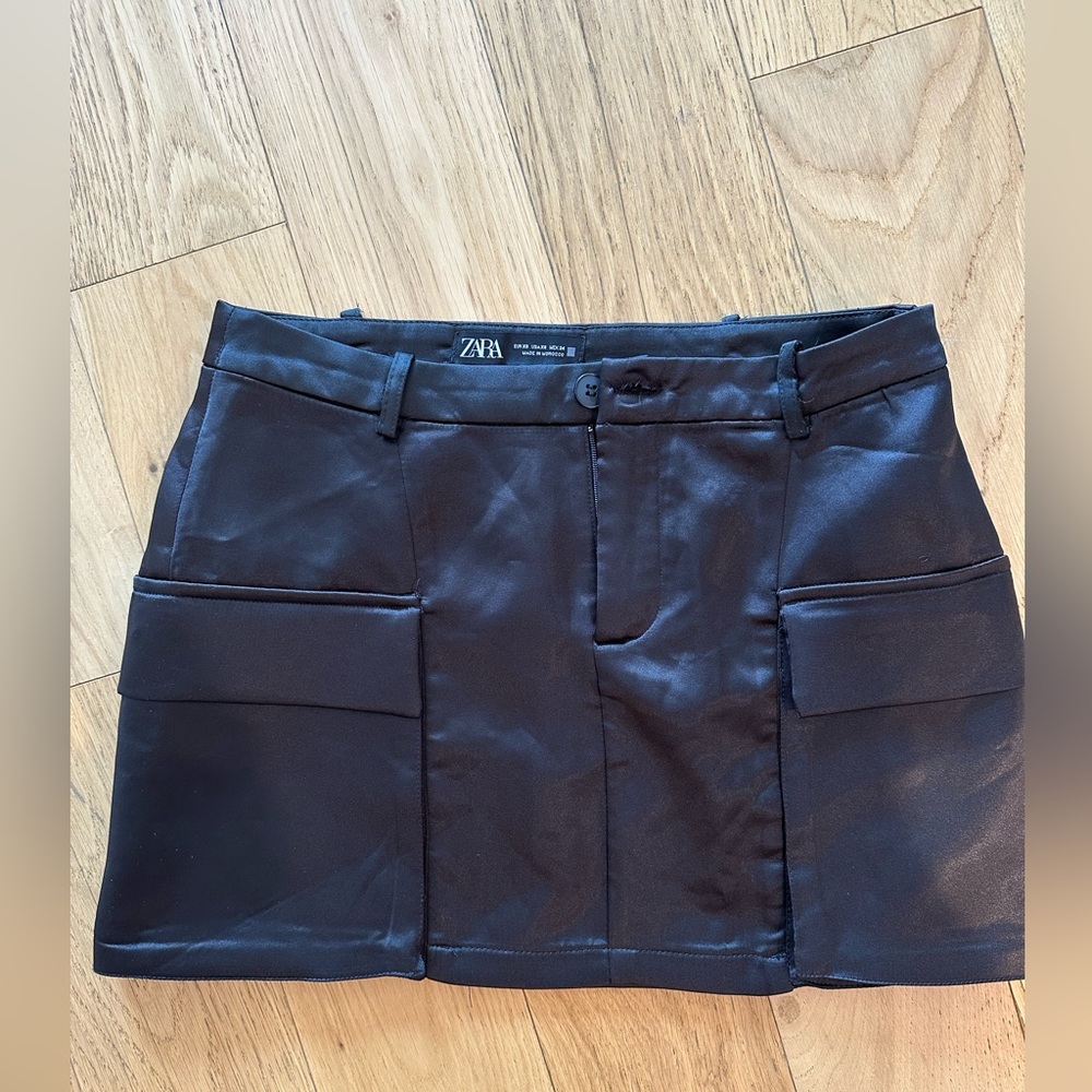 Zara Black High-Waist Mini Skirt with Front Button